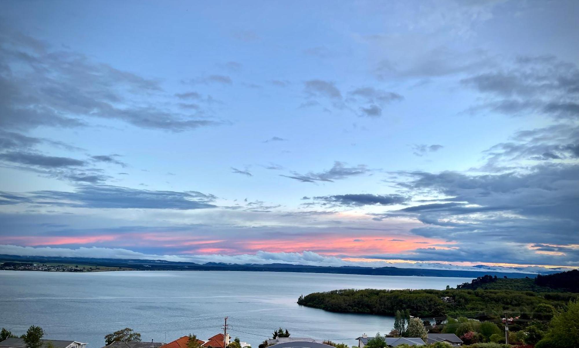 The Flying Trout Boutique Lodge Taupo Eksteriør bilde