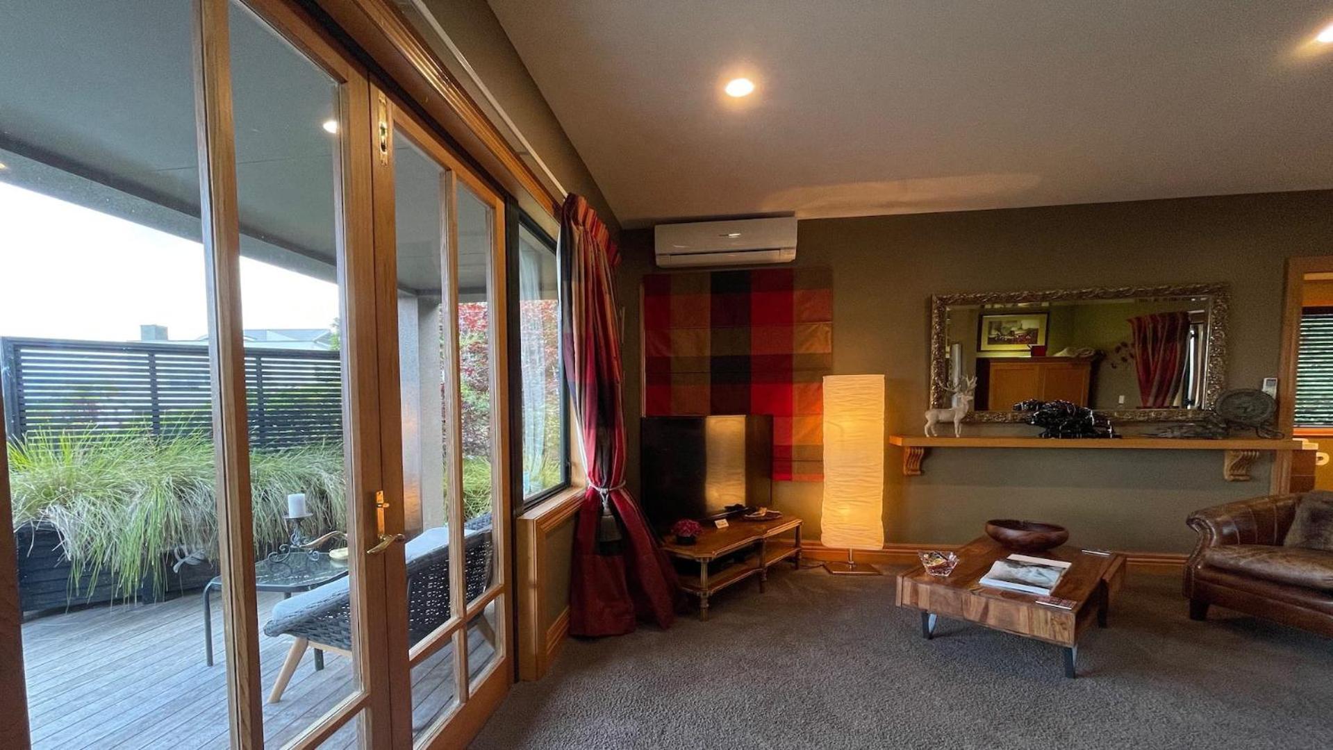 The Flying Trout Boutique Lodge Taupo Eksteriør bilde