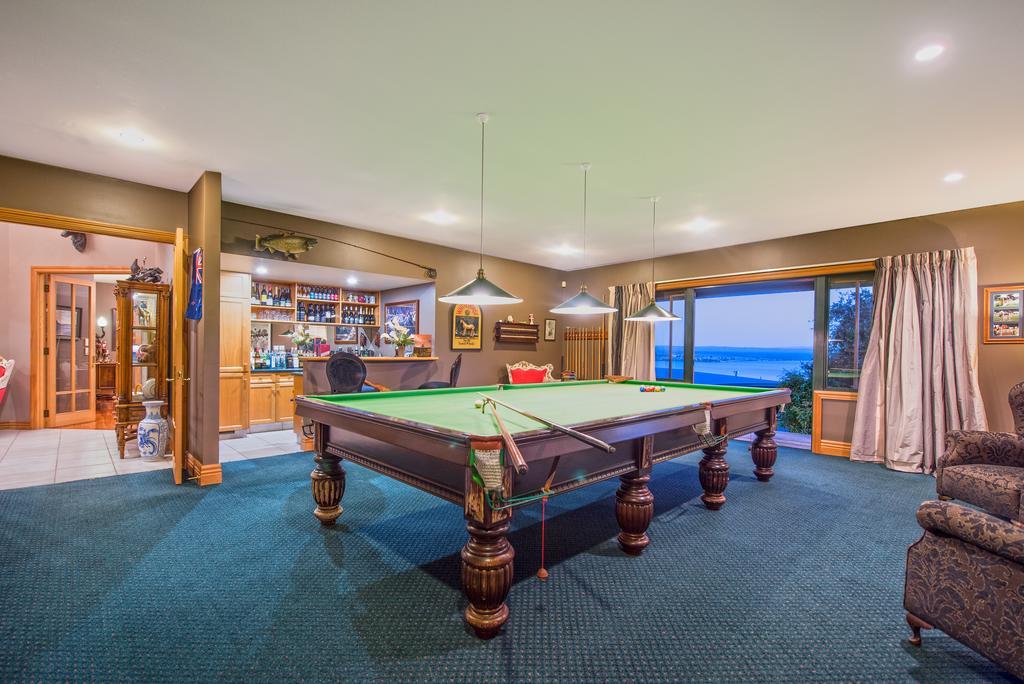 The Flying Trout Boutique Lodge Taupo Eksteriør bilde